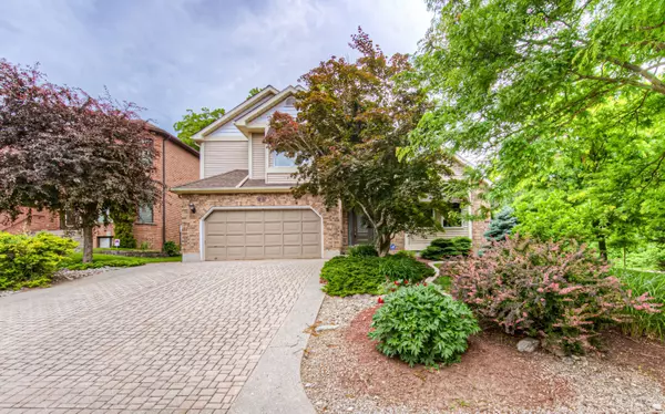 Kitchener, ON N2P 1Z2,2 Morningview PL