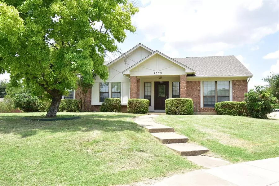 1033 Simon Drive, Plano, TX 75025