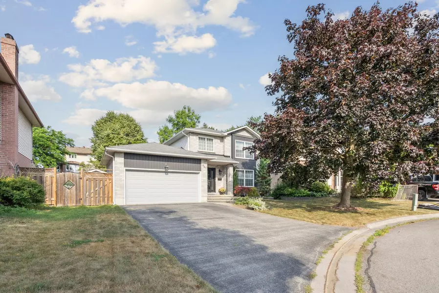 531 CRIMSON CT, Oshawa, ON L1J 8E2