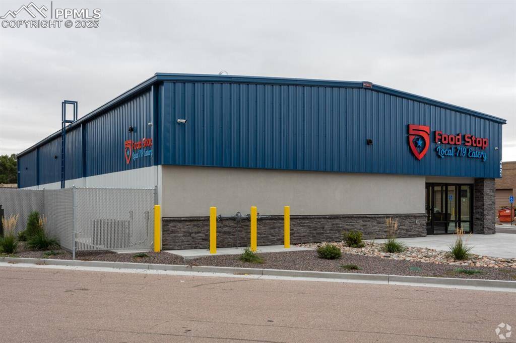 Colorado Springs, CO 80918,4621 Austin Bluffs Pkwy