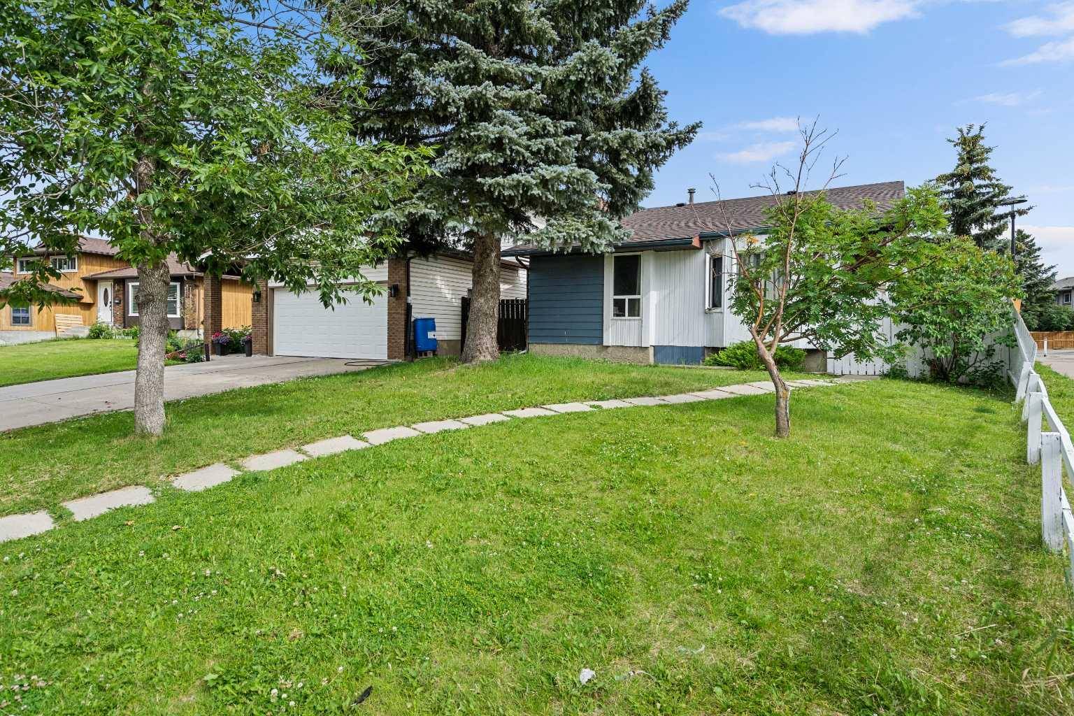Calgary, AB T1Y 4G9,88 Templewood RD Northeast