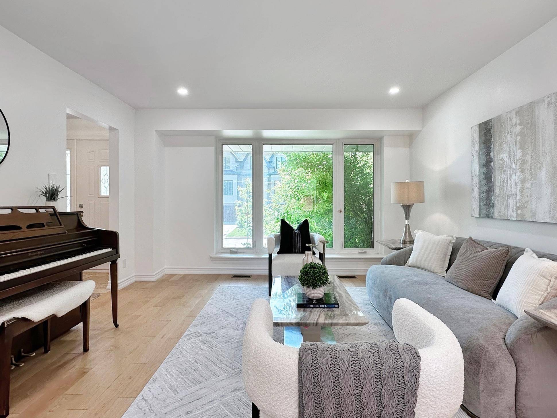 Toronto C14, ON M2N 4H4,14 Logandale RD
