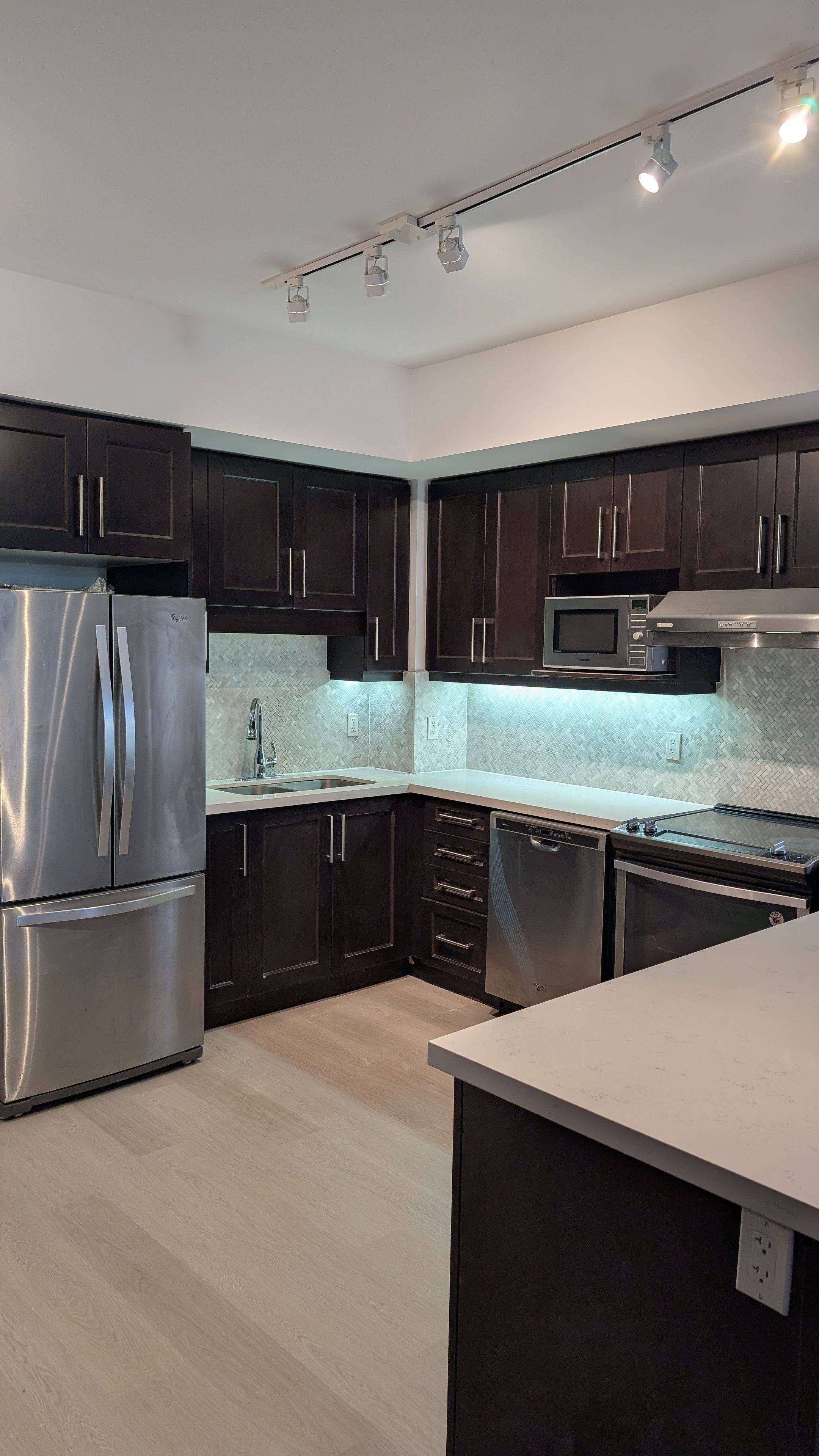 38 Cedarland DR #C105, Markham, ON L6G 0G7