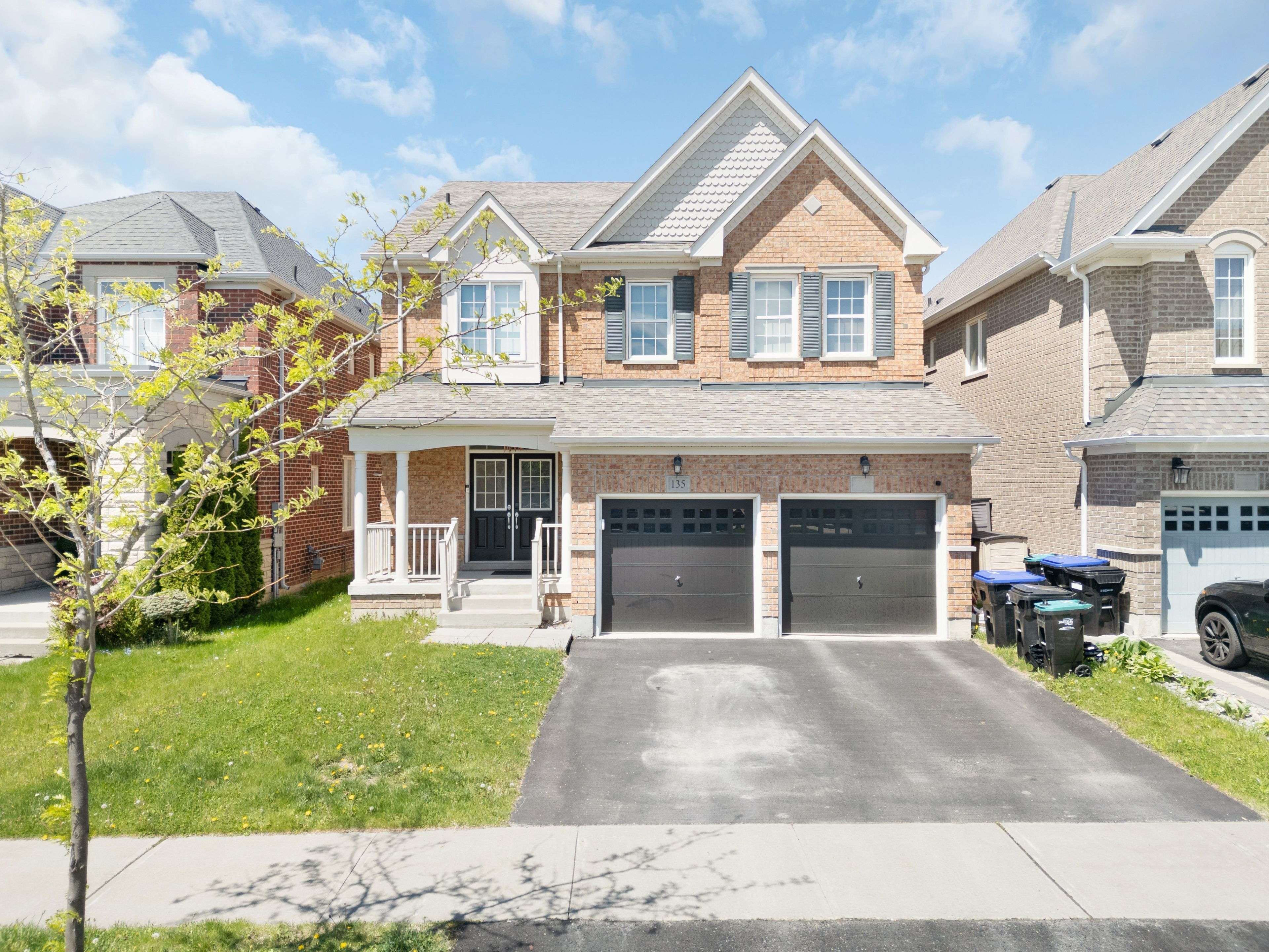 Bradford West Gwillimbury, ON L3Z 0S8,135 Mcdonnell CRES