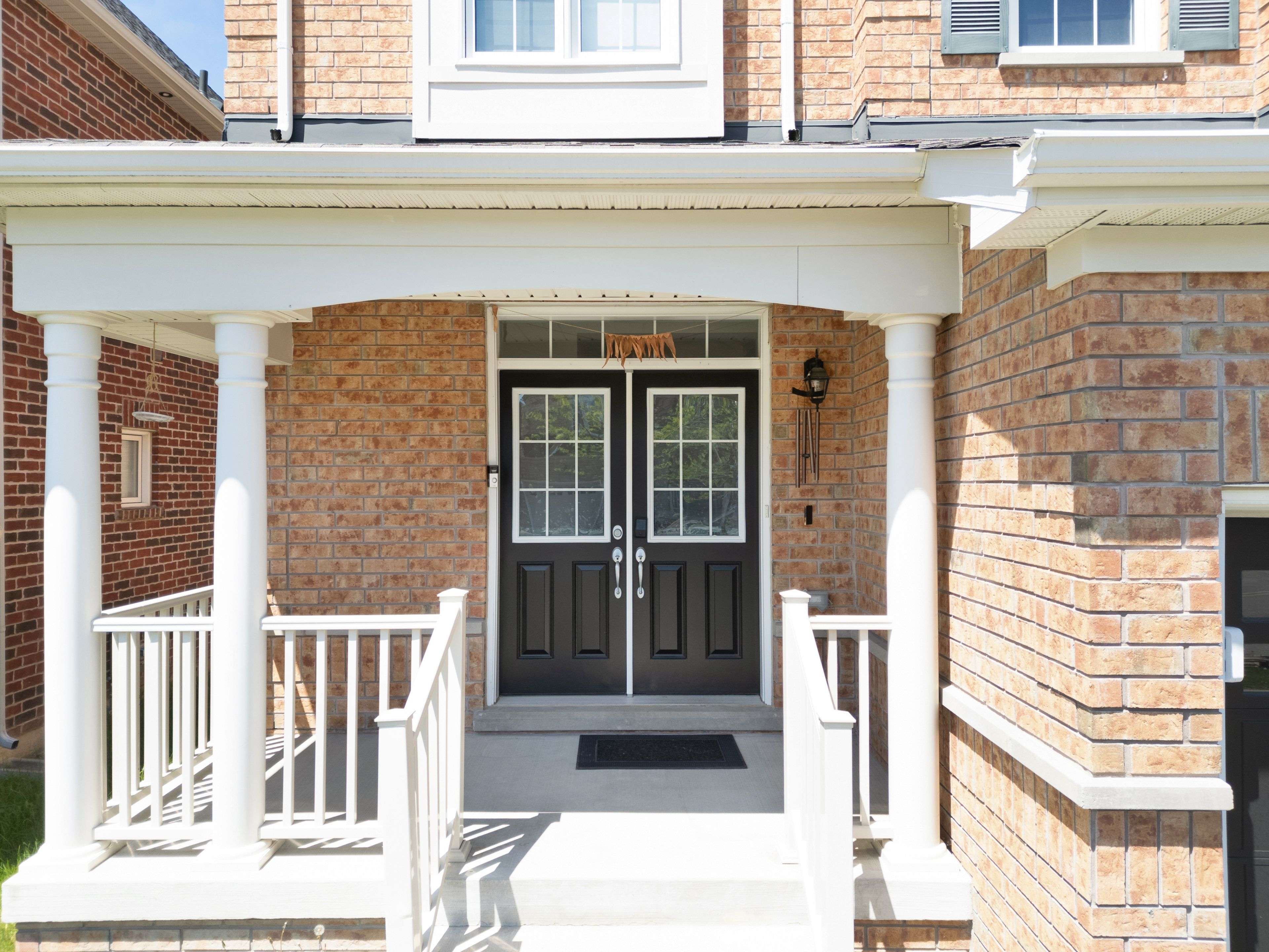 Bradford West Gwillimbury, ON L3Z 0S8,135 Mcdonnell CRES