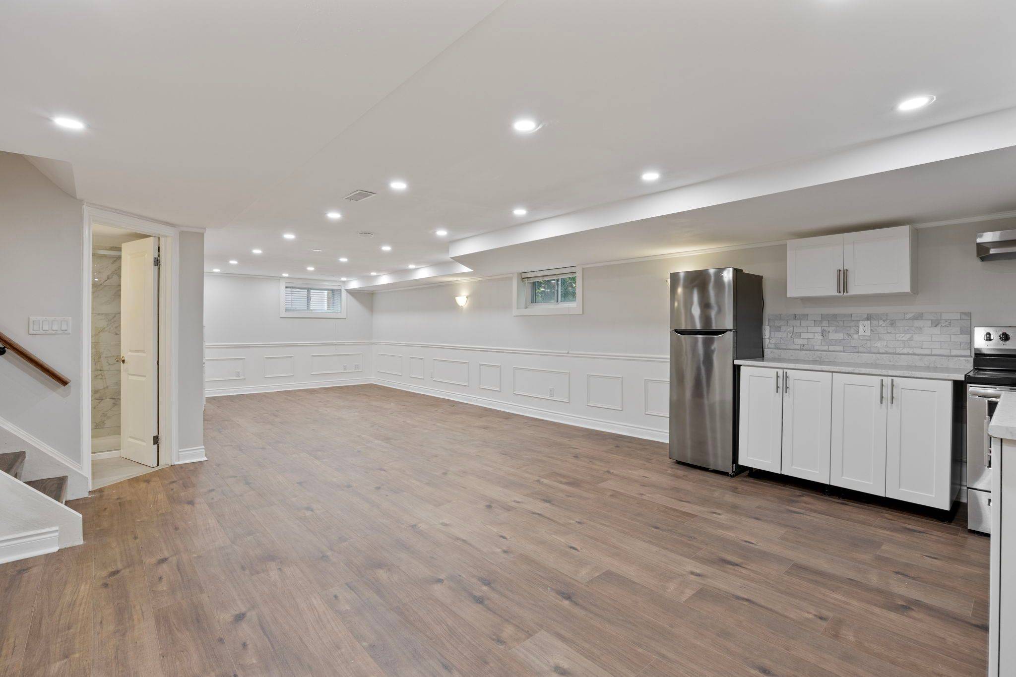 Toronto W08, ON M9C 3L6,36 Tunbridge CRES #Basement