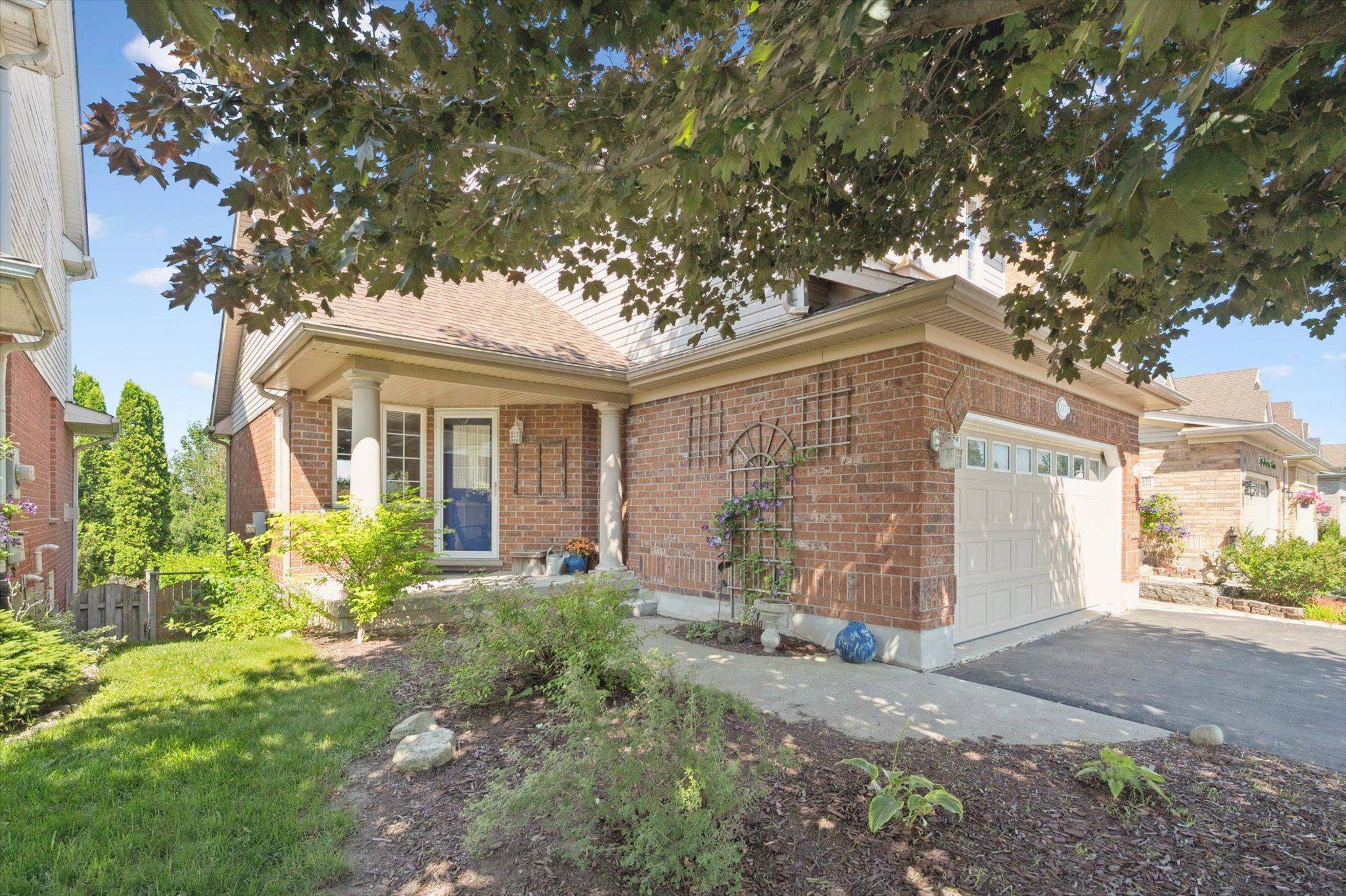 Guelph, ON N1E 7A1,347 Starwood DR