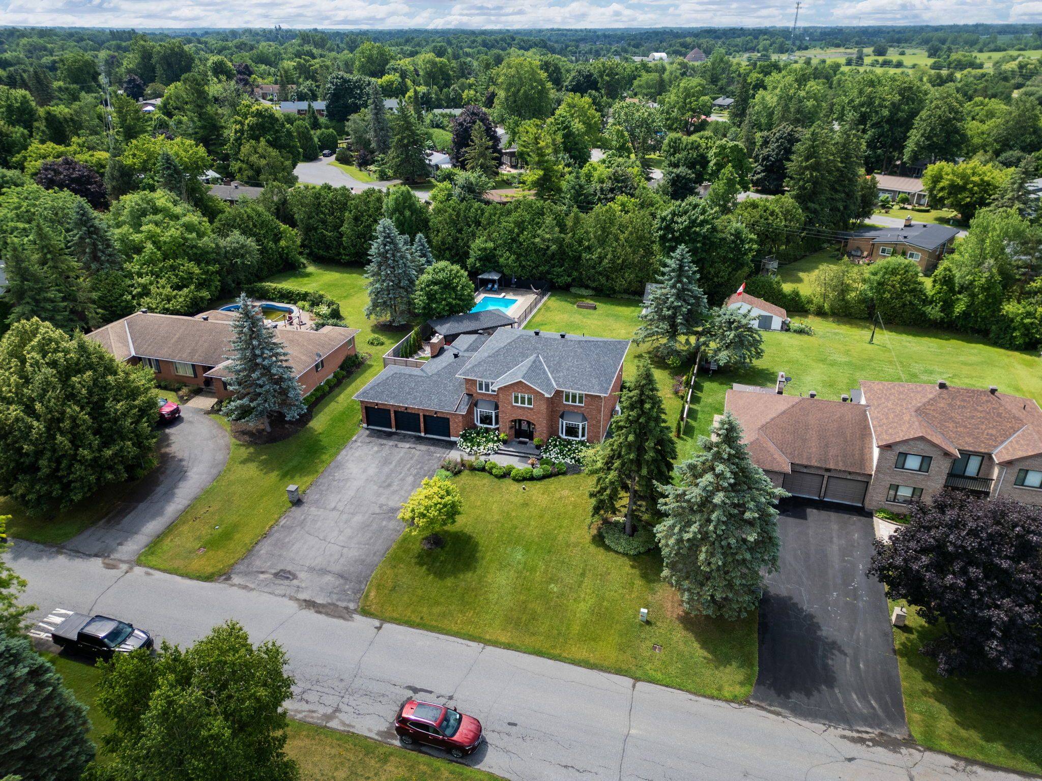 Manotick - Kars - Rideau Twp And Area, ON K4M 1G2,1108 Lena AVE