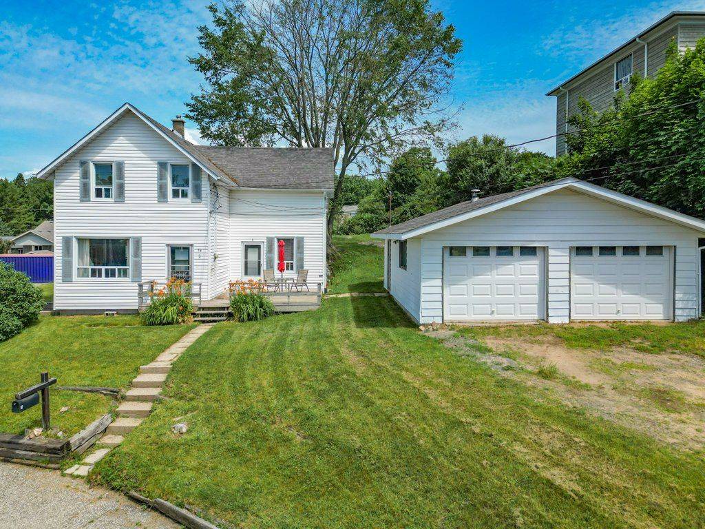 Parry Sound, ON P2A 2L7,76 Bowes ST