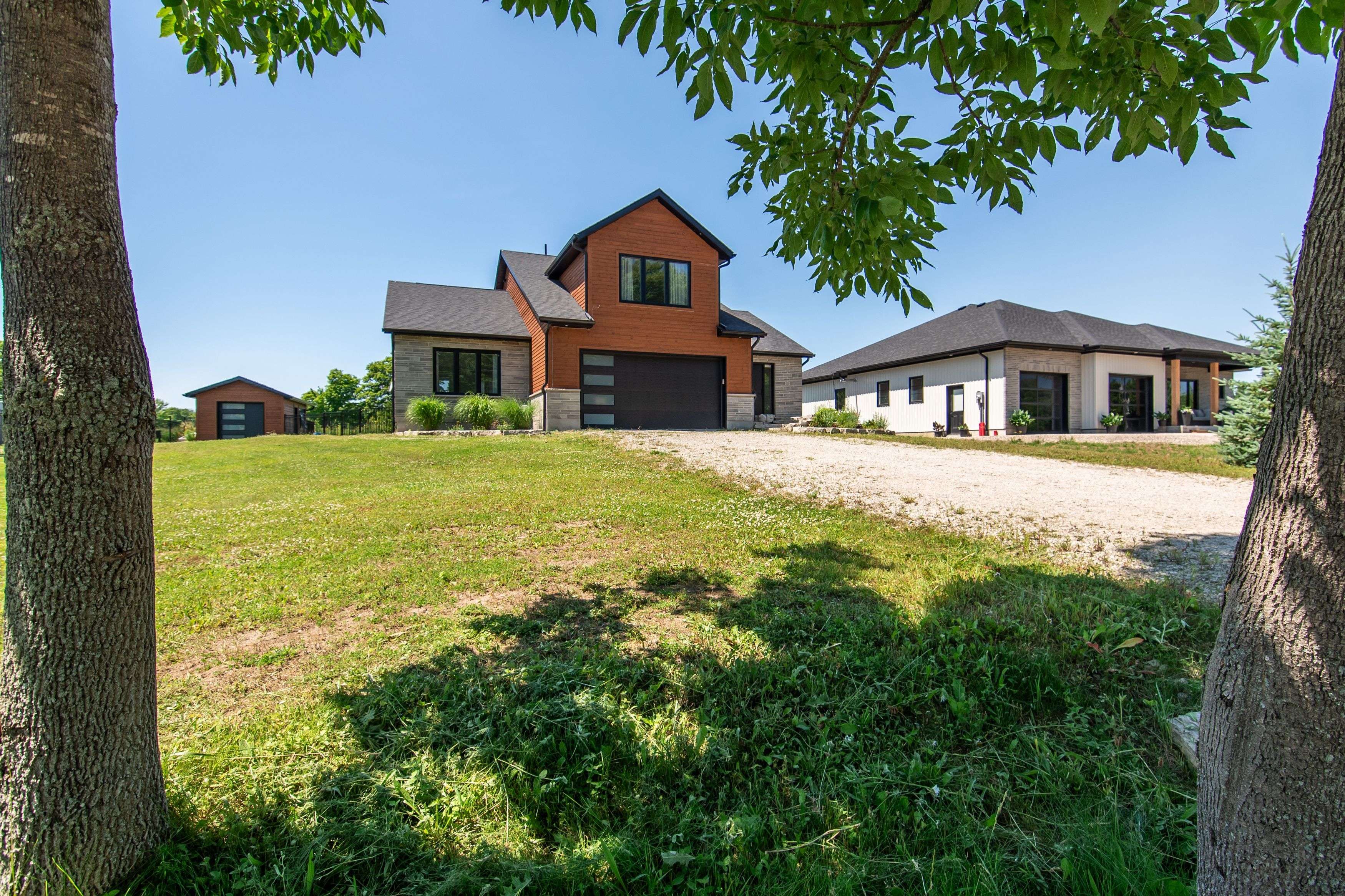 South Bruce Peninsula, ON N0H 2T0,67 Everett RD