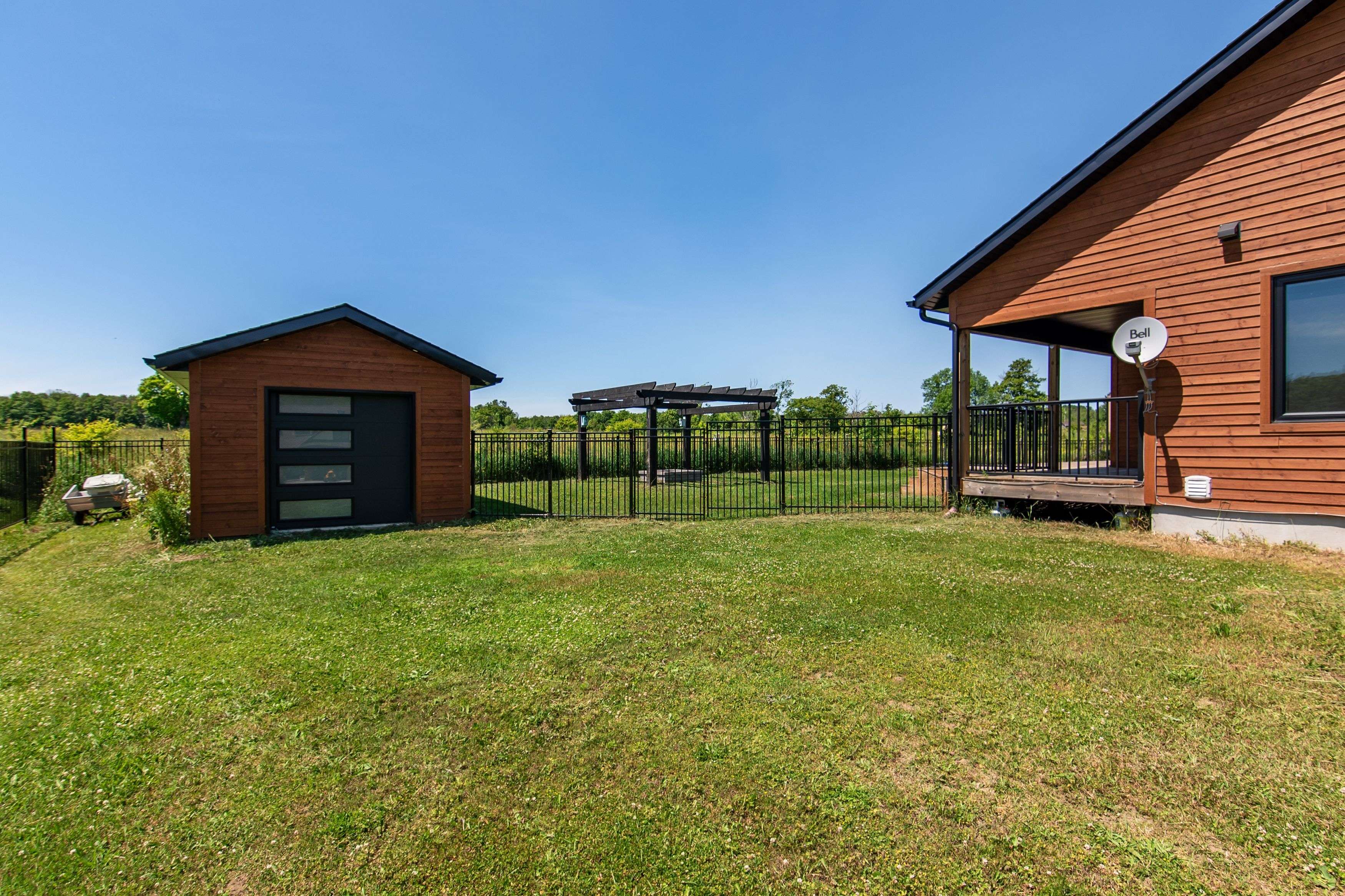 South Bruce Peninsula, ON N0H 2T0,67 Everett RD