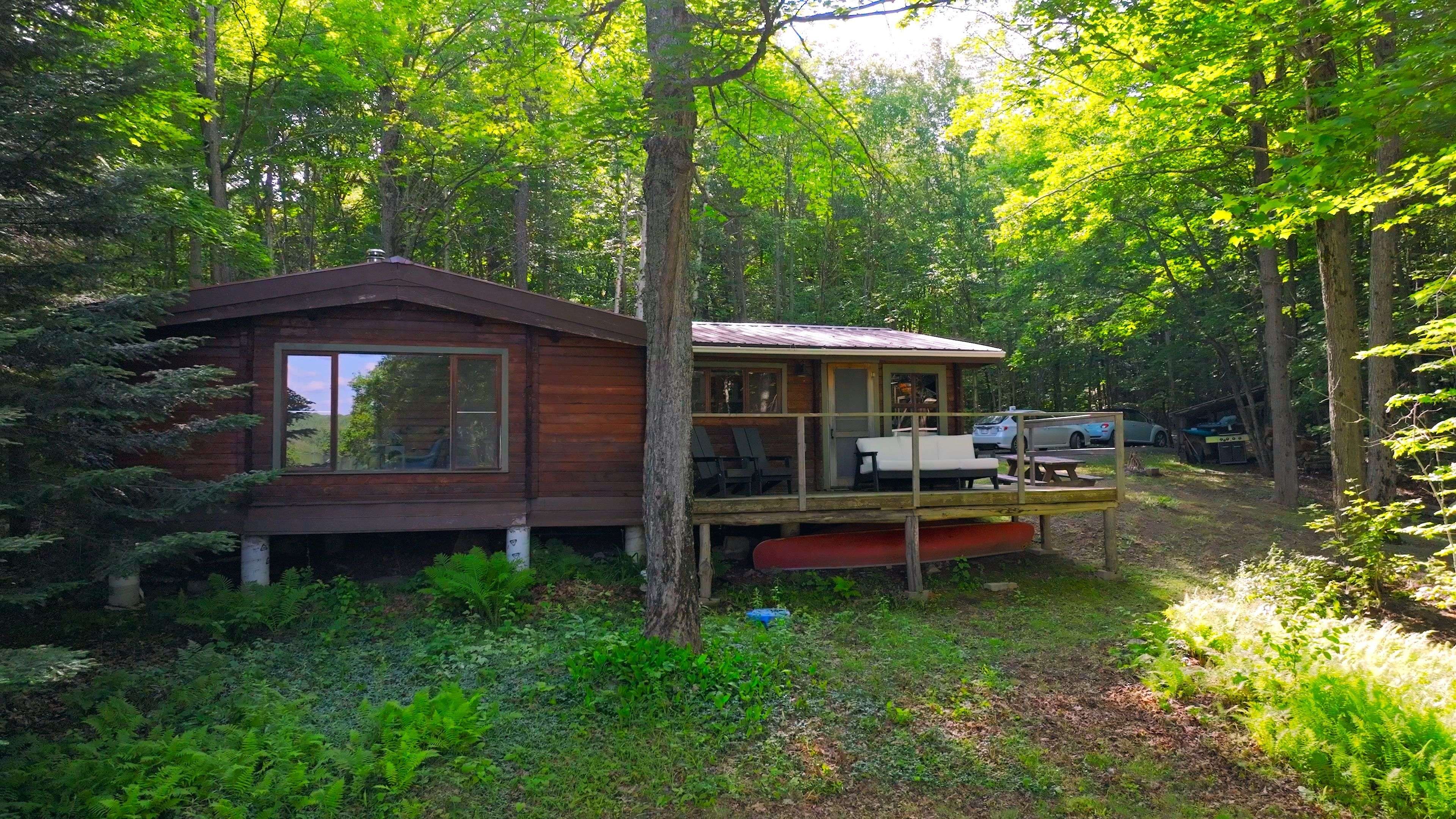 Perry, ON P0A 1R0,417 Cedar LN
