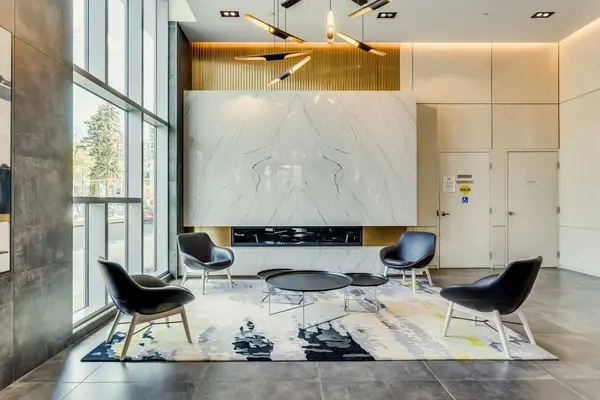 Toronto C02, ON M4V 1R3,223 St Clair AVE W #406