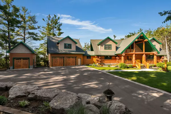 11 Nevis Ridge DR, Oro-medonte, ON L0L 1T0