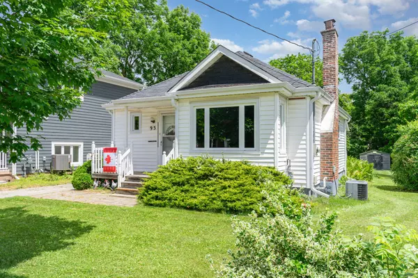 Halton Hills, ON L7J 2E3,95 Poplar AVE