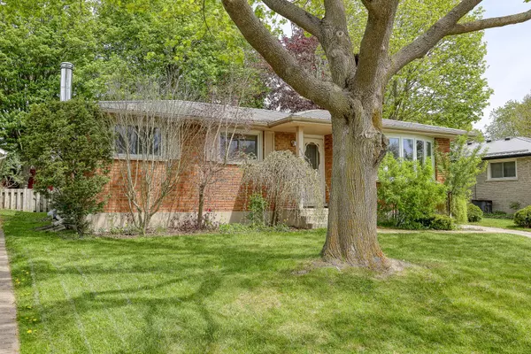 Woodstock, ON N4S 3S9,415 Lampman PL