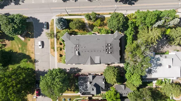 Cobourg, ON K9A 3V9,220 Church ST #101