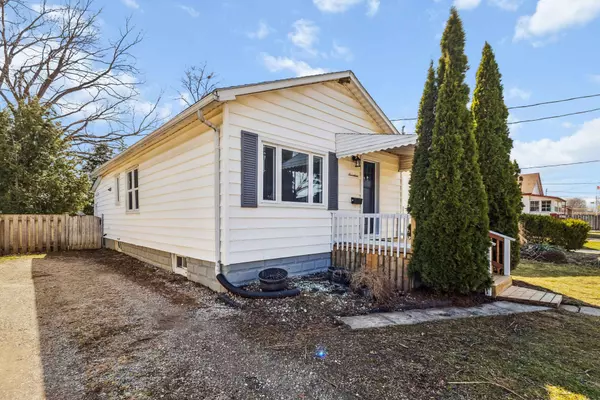 17 Highway AVE, London South, ON N6C 2K4