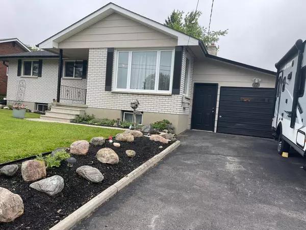 11 Mclean AVE, Havelock-belmont-methuen, ON K0L 1Z0