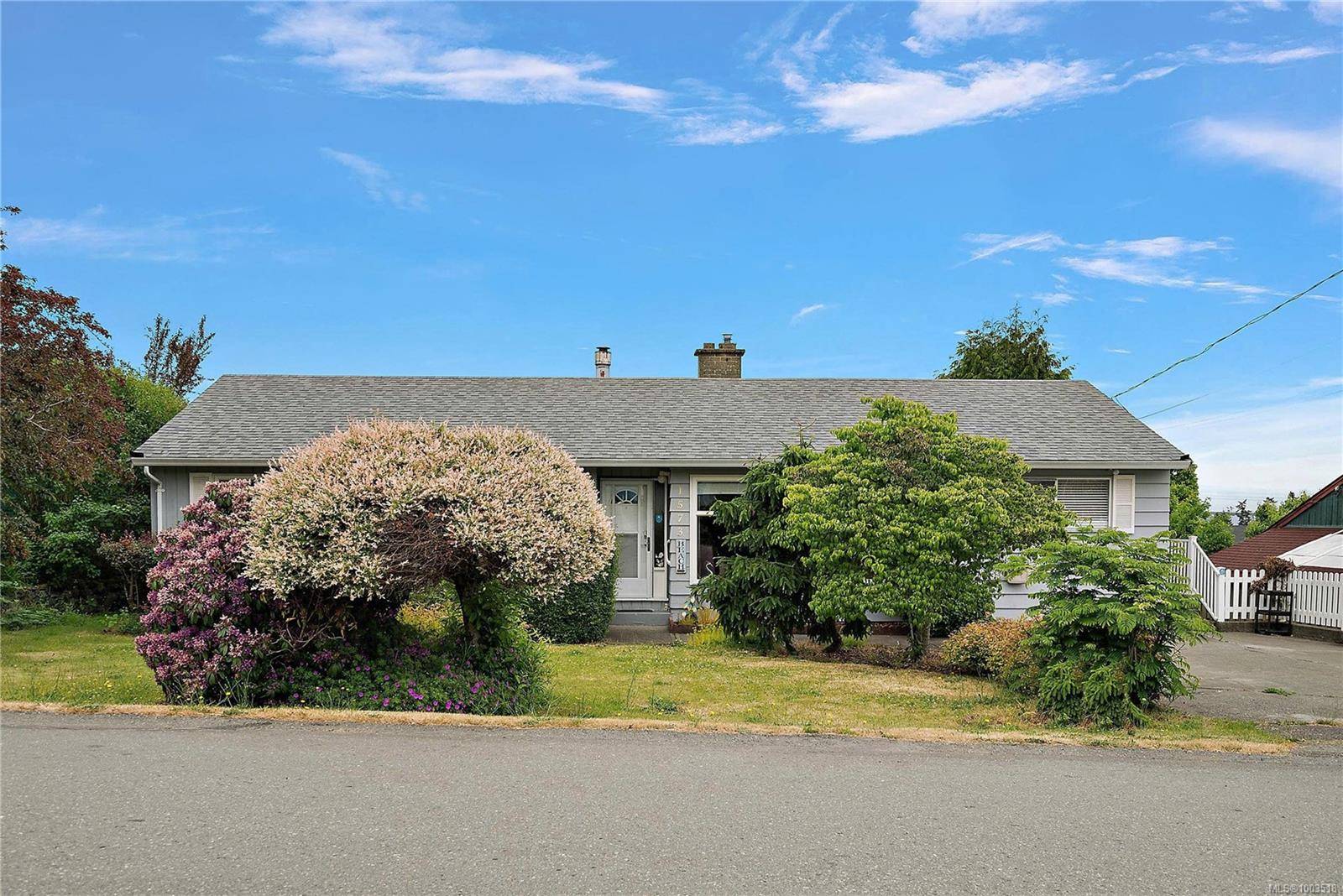 Crofton, BC V0R 1R0,1573 Charlotte St