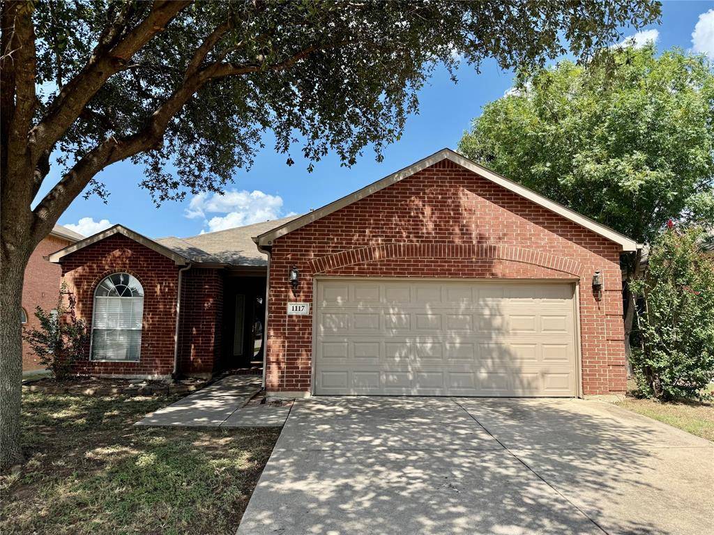 1117 Trinity Trail, Saginaw, TX 76131