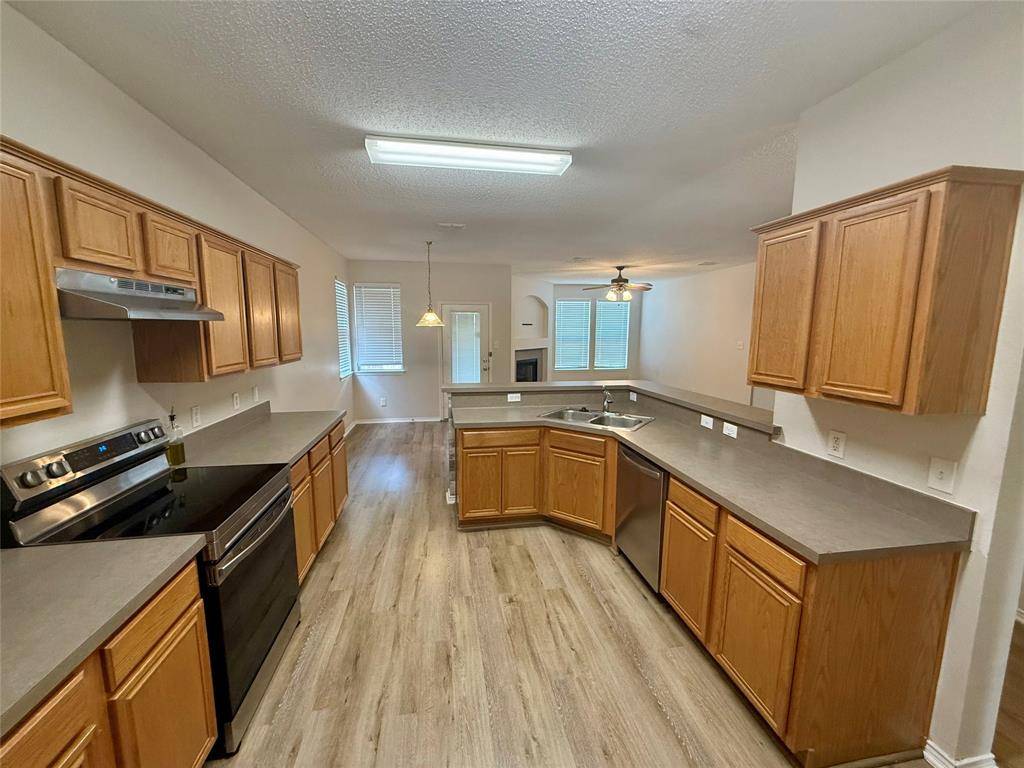 Saginaw, TX 76131,1117 Trinity Trail