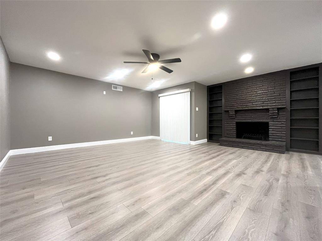 Dallas, TX 75228,2611 Lanecrest Drive