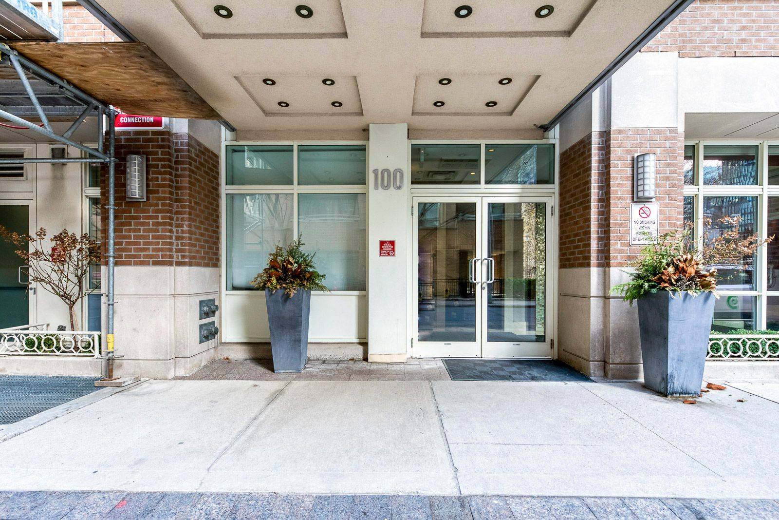 Toronto C08, ON M4Y 3C7,100 Hayden ST #903