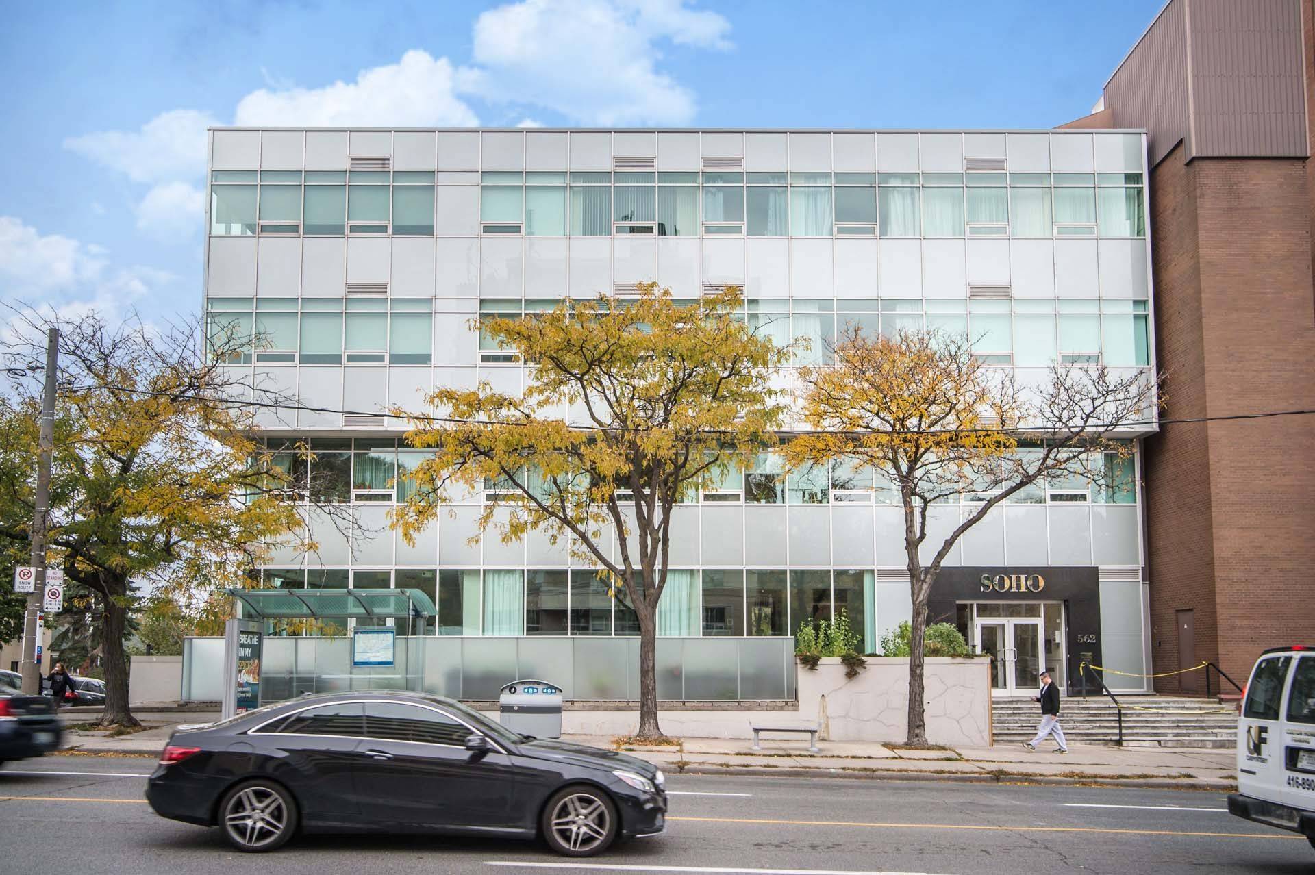 Toronto C10, ON M4P 1P1,562 Eglinton AVE E #309