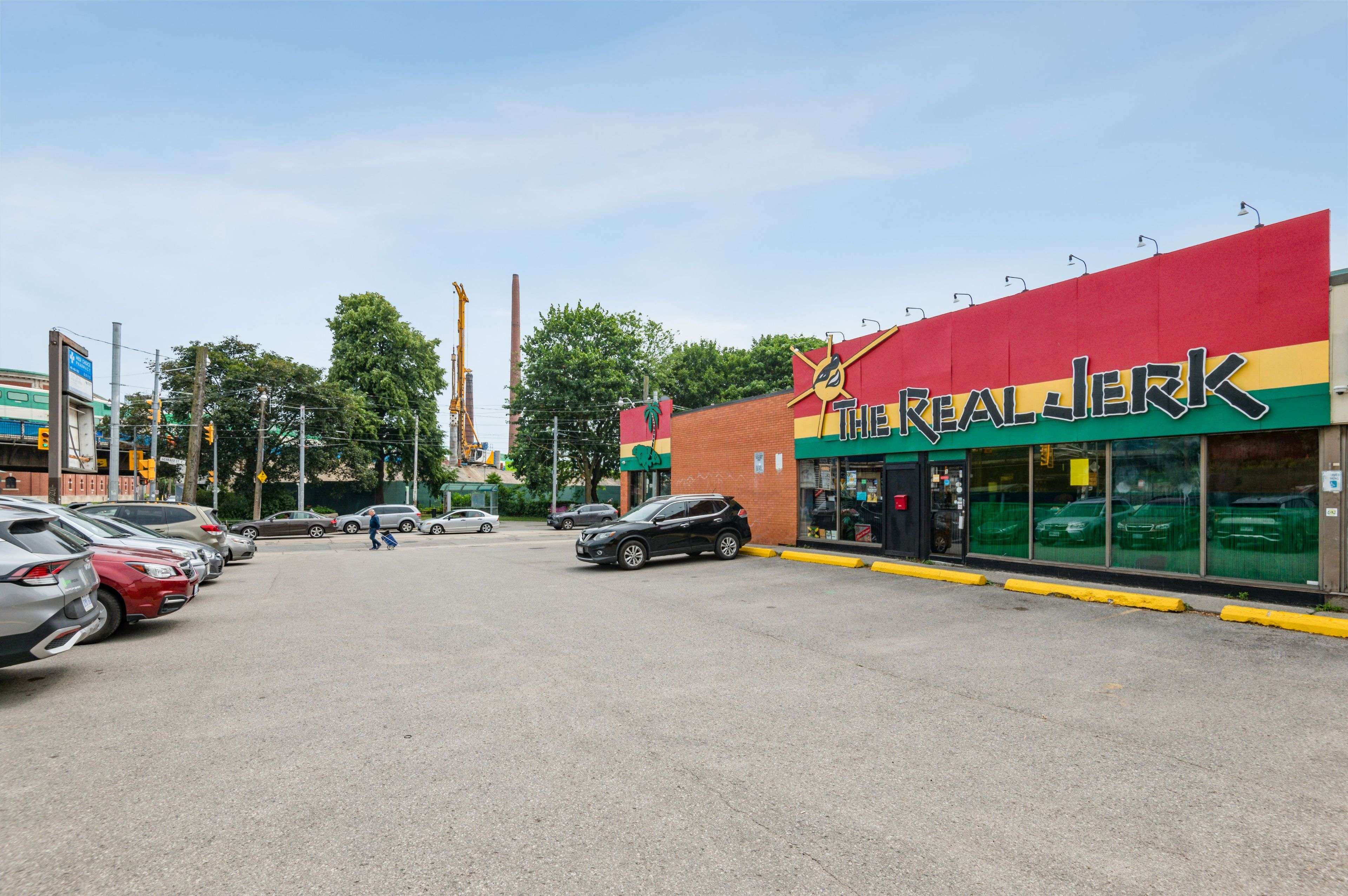 Toronto E01, ON M4M 1Y7,842 Gerrard ST E