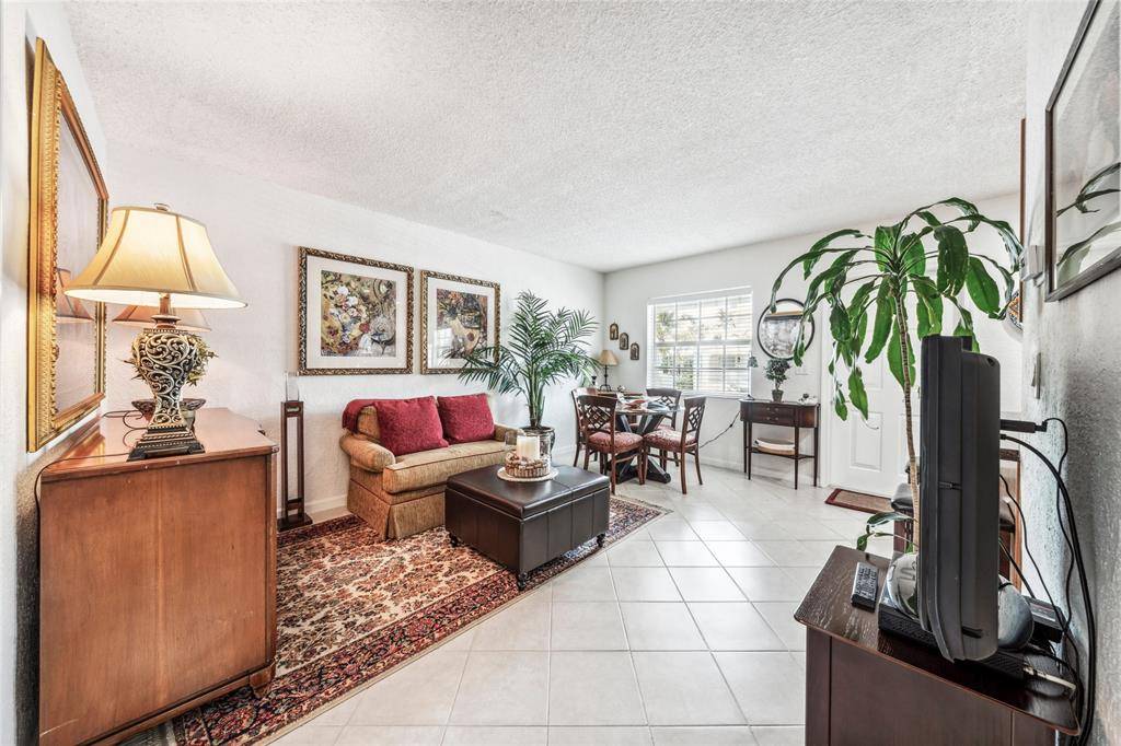 Wilton Manors, FL 33334,2660 NE 8th Ave #212
