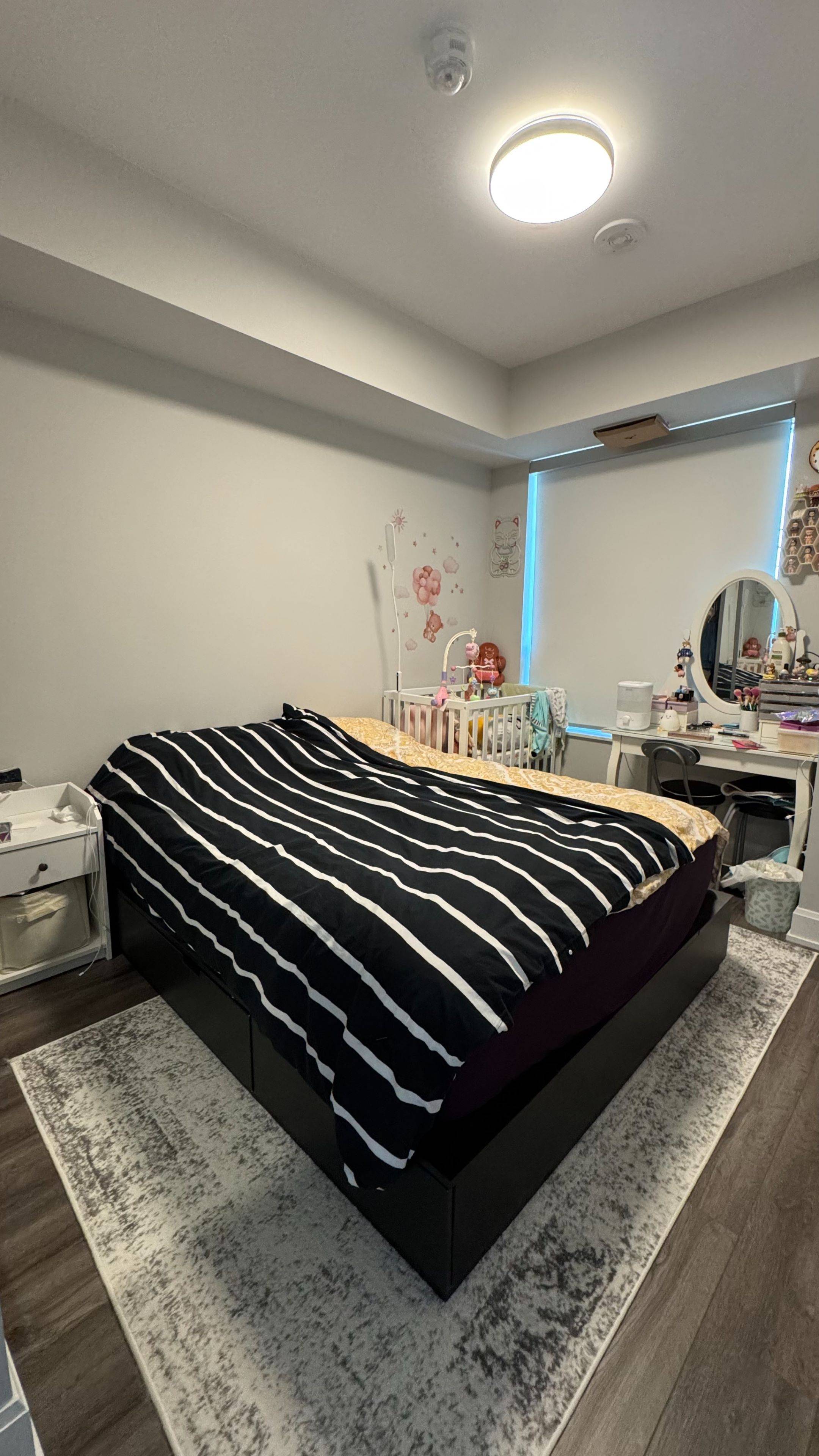 Markham, ON L3T 0G9,38 Gandhi LN #2301
