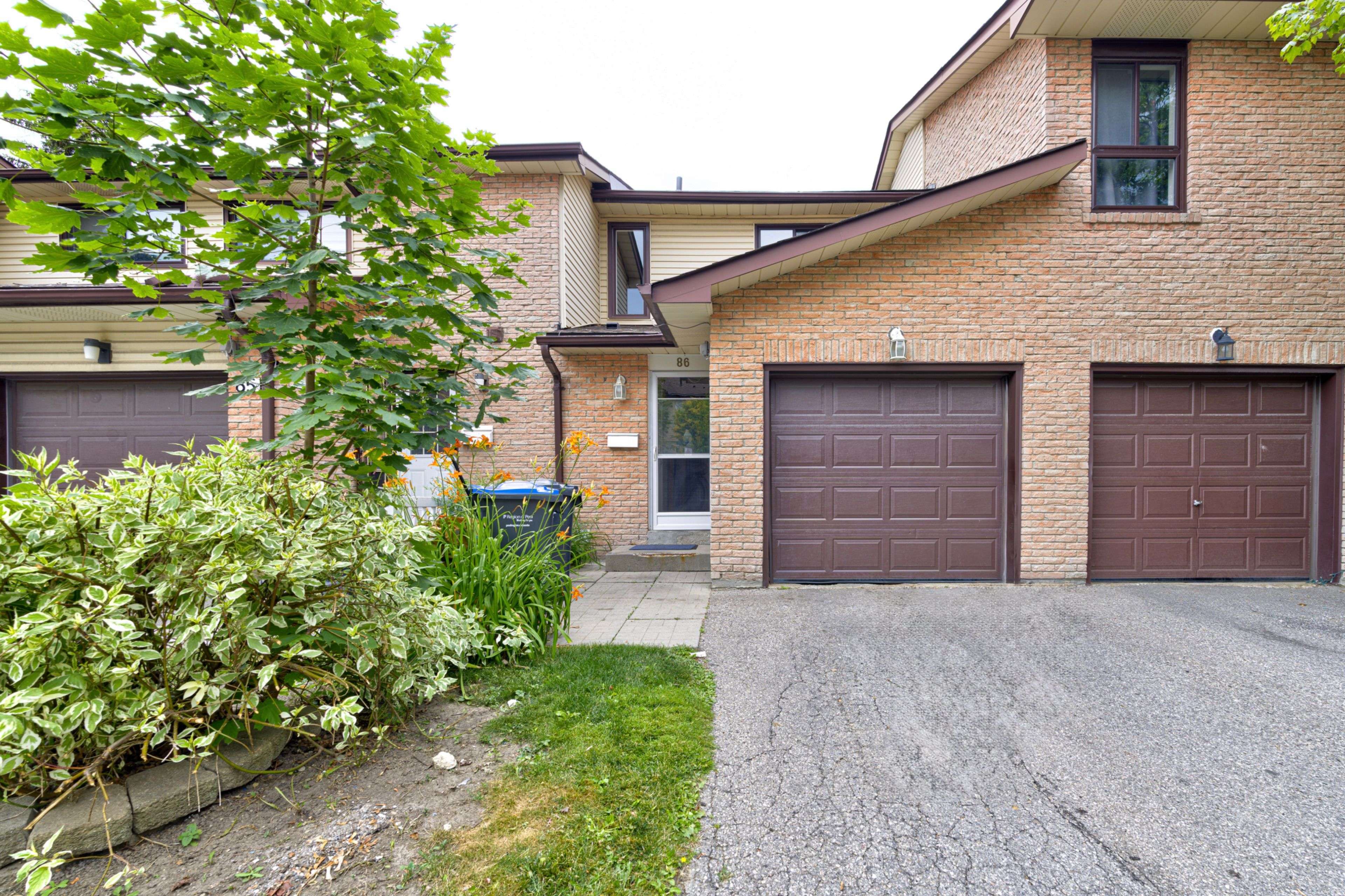Brampton, ON L6V 3N1,86 Collins CRES