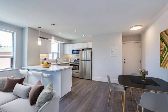 Toronto W04, ON M9A 2Y8,2622 Keele ST #10