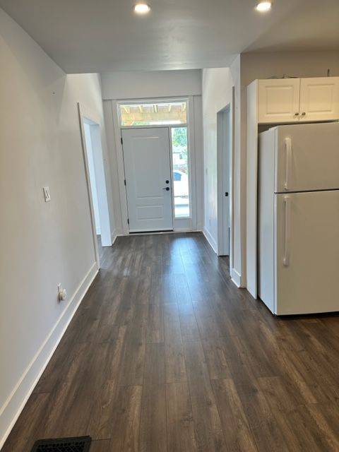 Strathroy-caradoc, ON N7G 1L2,59 Maitland TER