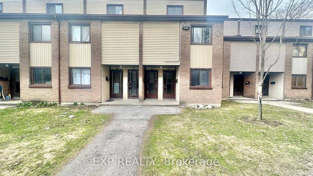 Kitchener, ON N2C 1K7,1200 Courtland AVE E #39