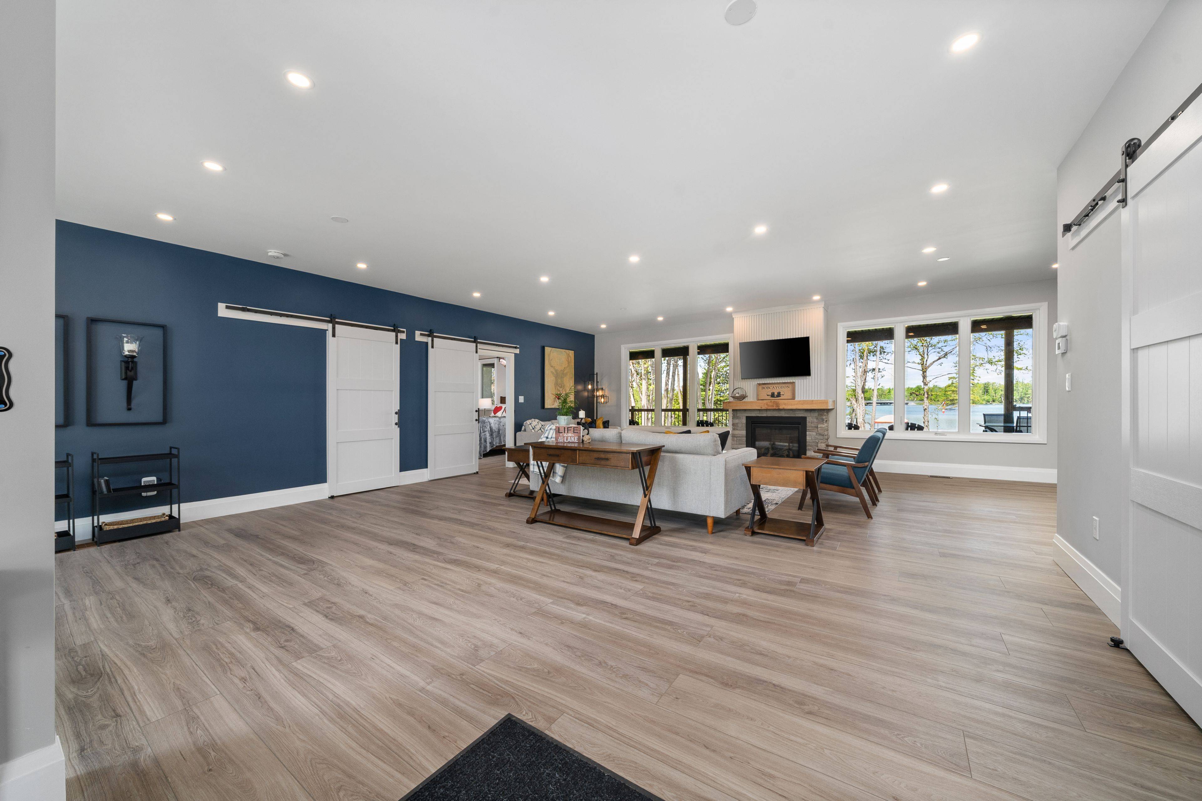 Kawartha Lakes, ON K0M 1A0,15 Berry LN