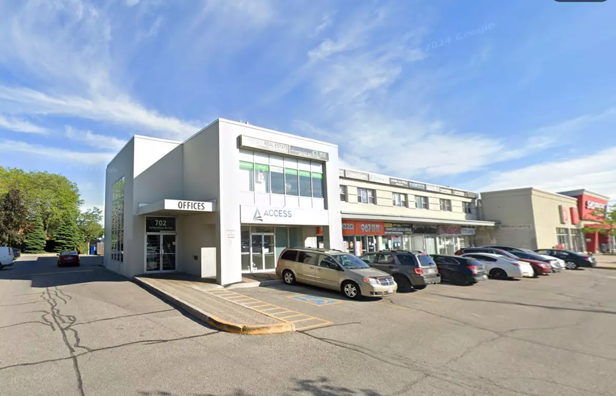Mississauga, ON L4Y 2X3,702 Burnhamthorpe RD E #7
