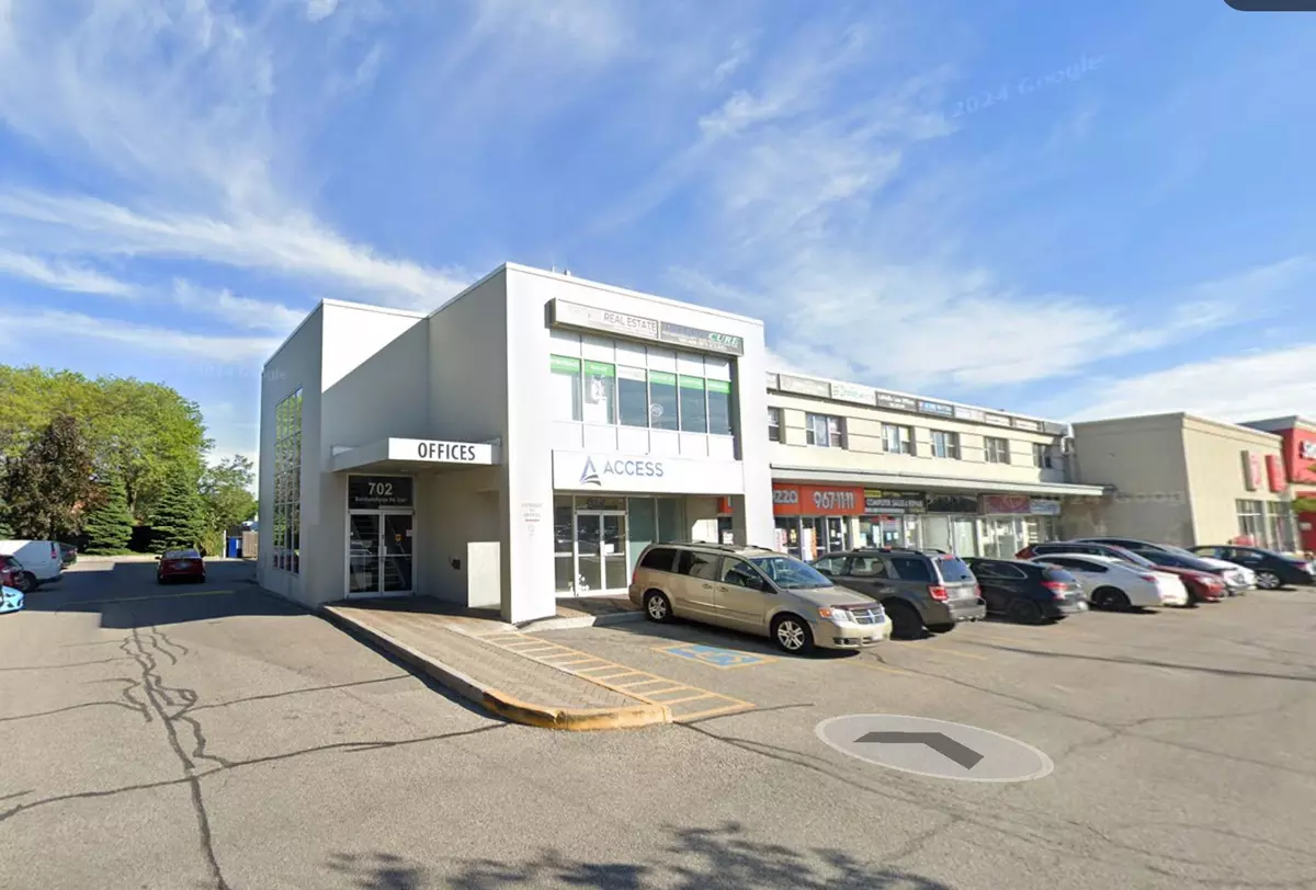 Mississauga, ON L4Y 2X3,702 Burnhamthorpe RD E #6