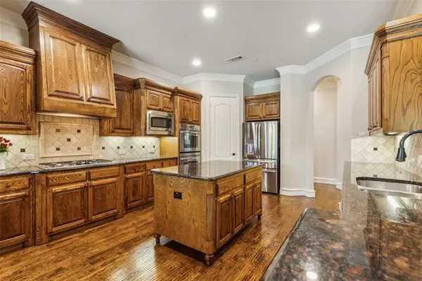Sunnyvale, TX 75182,305 Crestfield Court