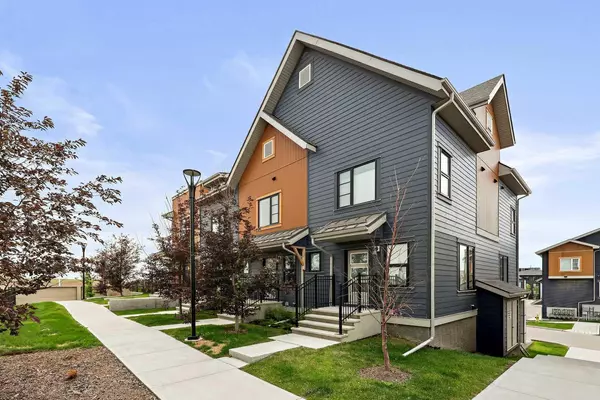 Calgary, AB T3P 1K1,189 Livingston Common Northeast