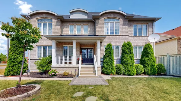 72 Oswell DR, Ajax, ON L1Z 0L5