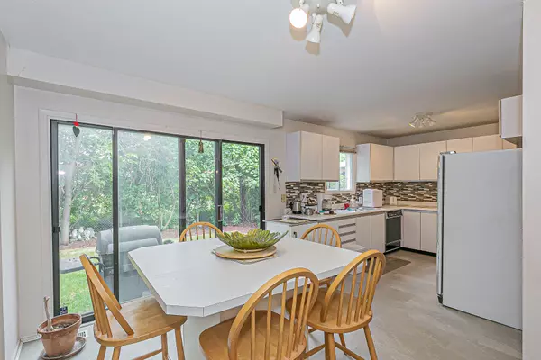 Vaughan, ON L4J 6C5,261 Badessa CIR