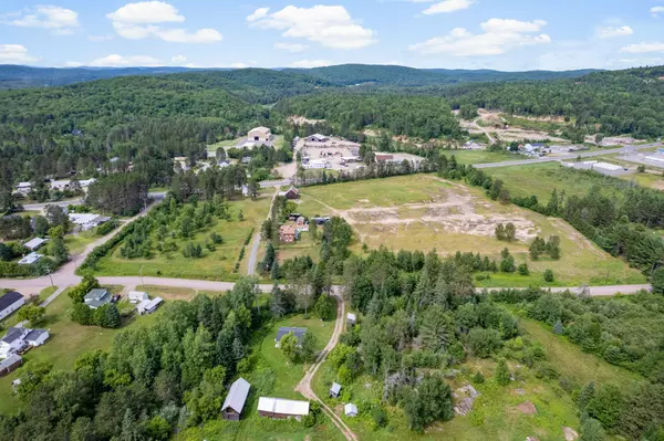 Madawaska Valley, ON K0J 1B0,19303 Highway 60 HWY