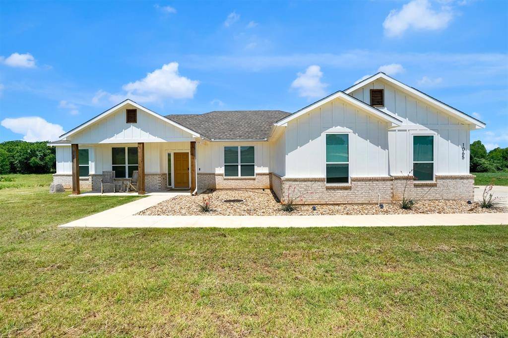 Springtown, TX 76082,1065 Gonzollas Road