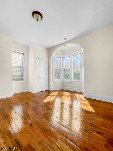 Newark City, NJ 07104,59 Wakeman Ave