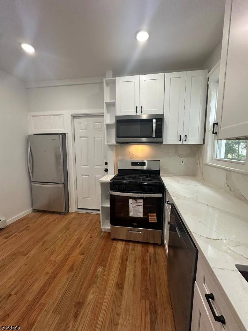 East Orange City, NJ 07017,197 N Maple Ave #1
