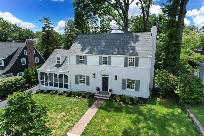 4 N Brookwood Dr, Montclair Twp., NJ 07042