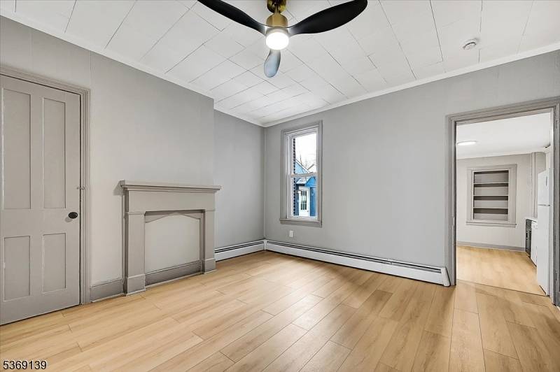 Lambertville City, NJ 08530,27 Swan St