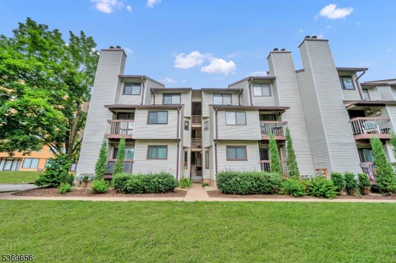 3606 Royce Ct, Hillsborough Twp., NJ 08844